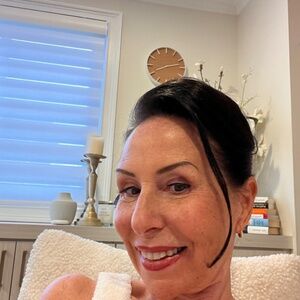 Meet your Posher, Carole